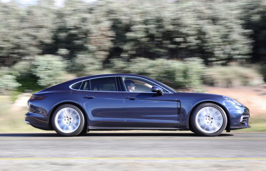  Porsche Panamera 4S 2017 года  (AU) (фото 6 из 11)